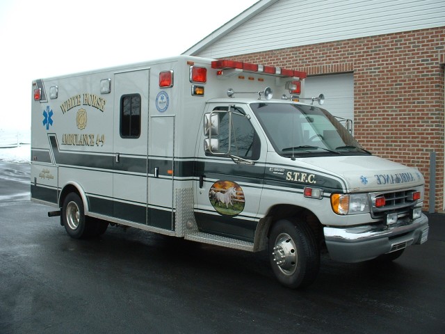 1998 Ford E350/PL Custom BLS Ambulance.
Retired in 2006